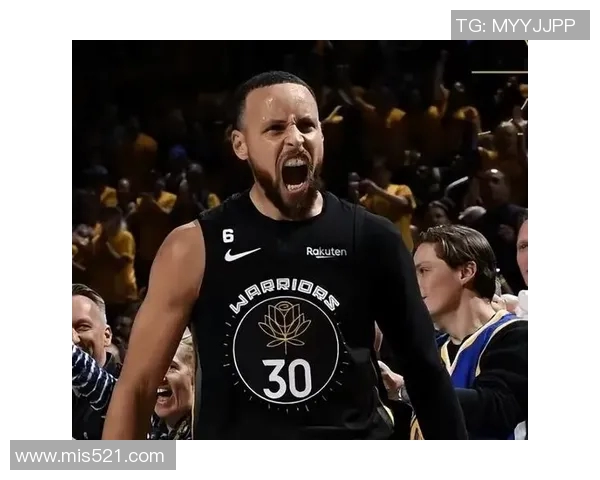 库里34+9迎里程碑！难耐魔术5人15+，勇士看走眼，三少都是神经刀